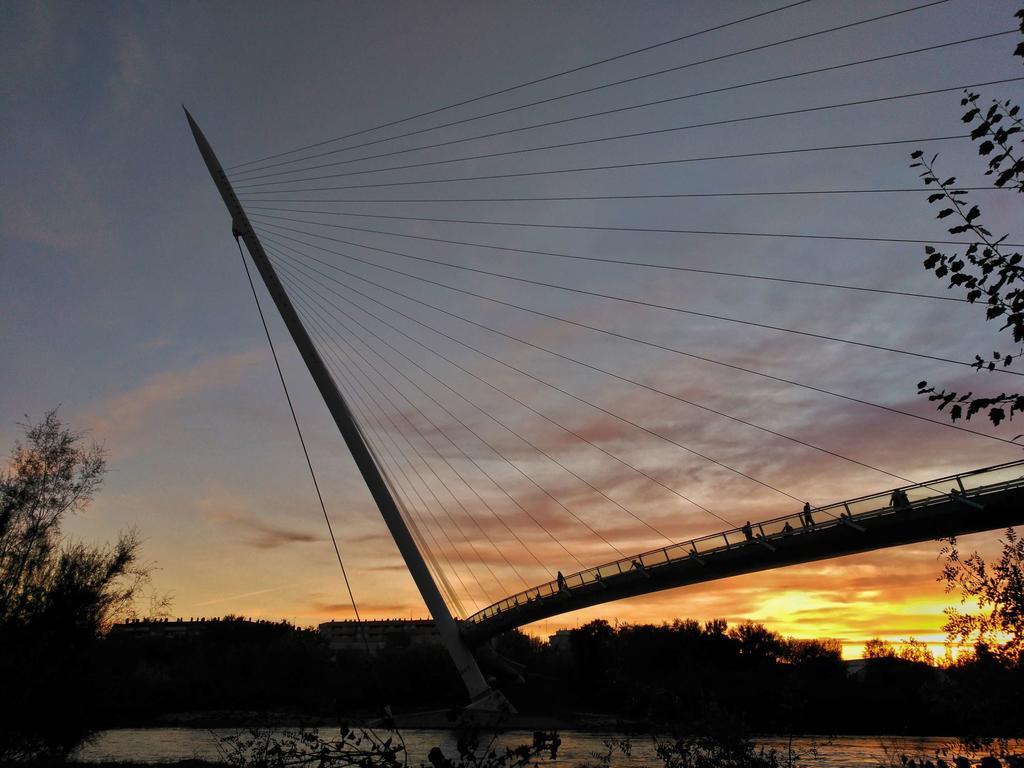 Апартаменты Mirador Del Ebro Сарагоса Экстерьер фото
