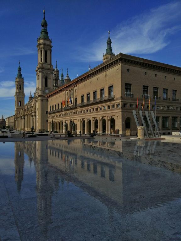 Апартаменты Mirador Del Ebro Сарагоса Экстерьер фото